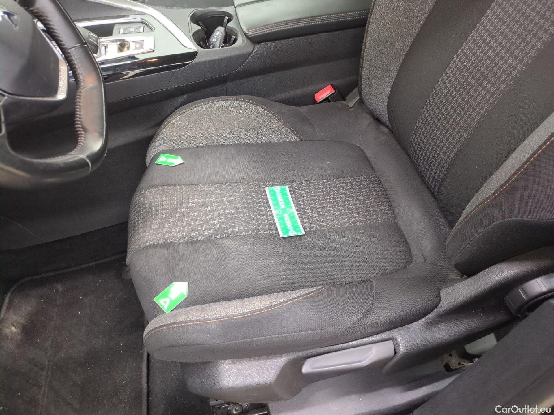  Peugeot  3008  Active Business 1.5 HDi 130CV BVA8 E6d #5