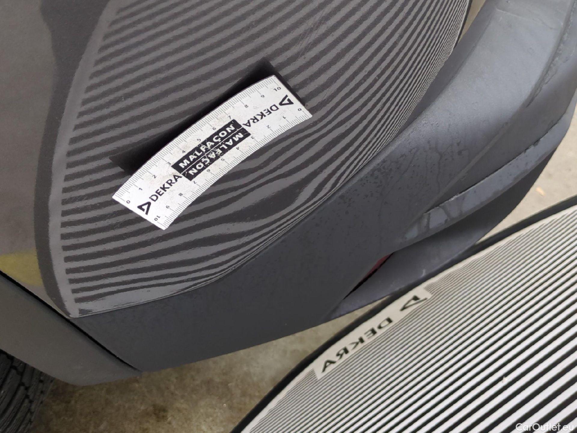  Peugeot  3008  Active Business 1.5 HDi 130CV BVA8 E6d #39