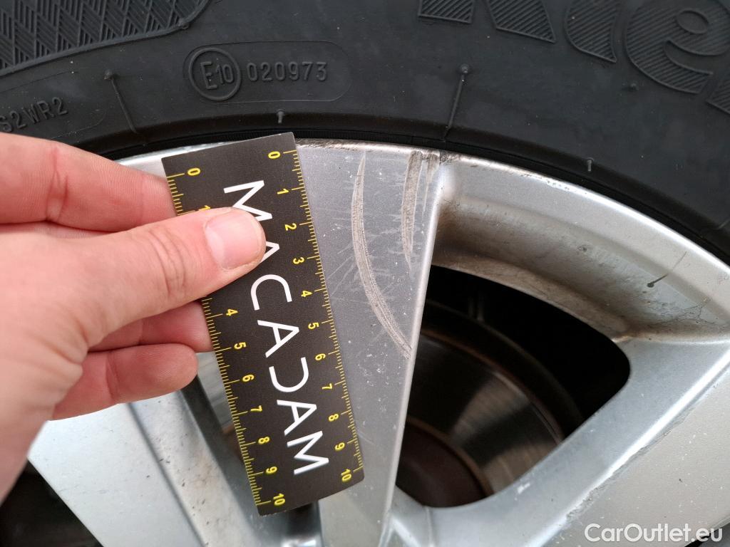  Peugeot  3008  II Active Pack 1.5 HDi 130CV BVA8 E6d #18