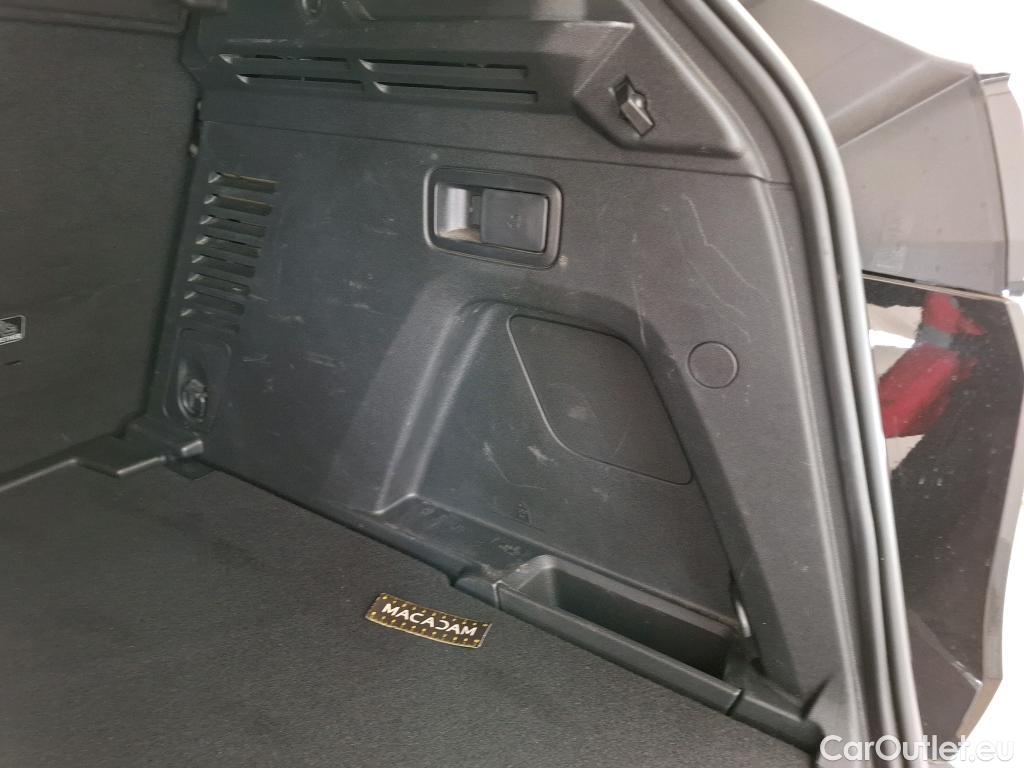  Peugeot  3008  II GT 1.5 HDi 130CV BVA8 E6d #8