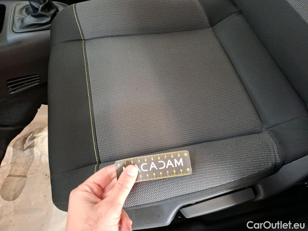  Citroen  C3  Feel Pack 1.5 BlueHDI 100CV BVM6 E6d #9