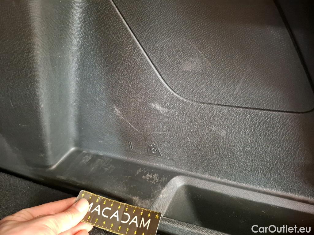  Peugeot  3008  II GT 1.5 HDi 130CV BVA8 E6d #10