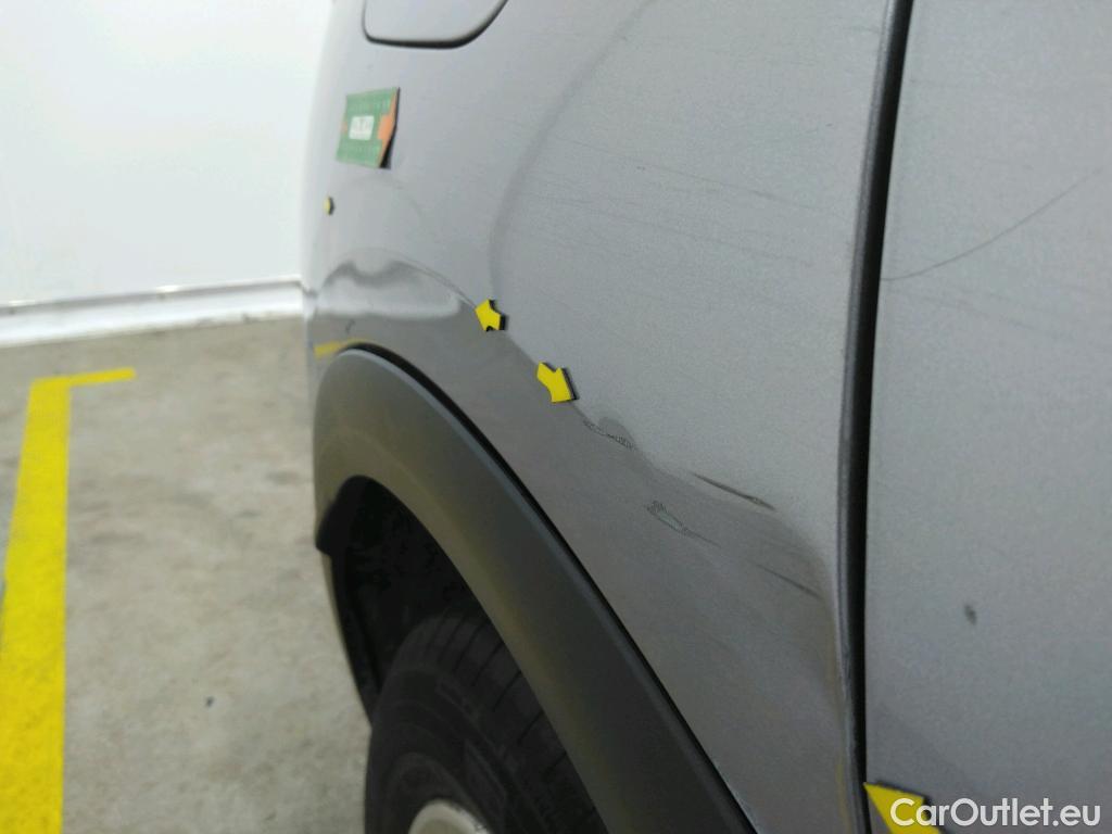  DS  DS7 DS DS 7 Crossback / 2017 / 5P / SUV BlueHDi 130 Manuel Business #11