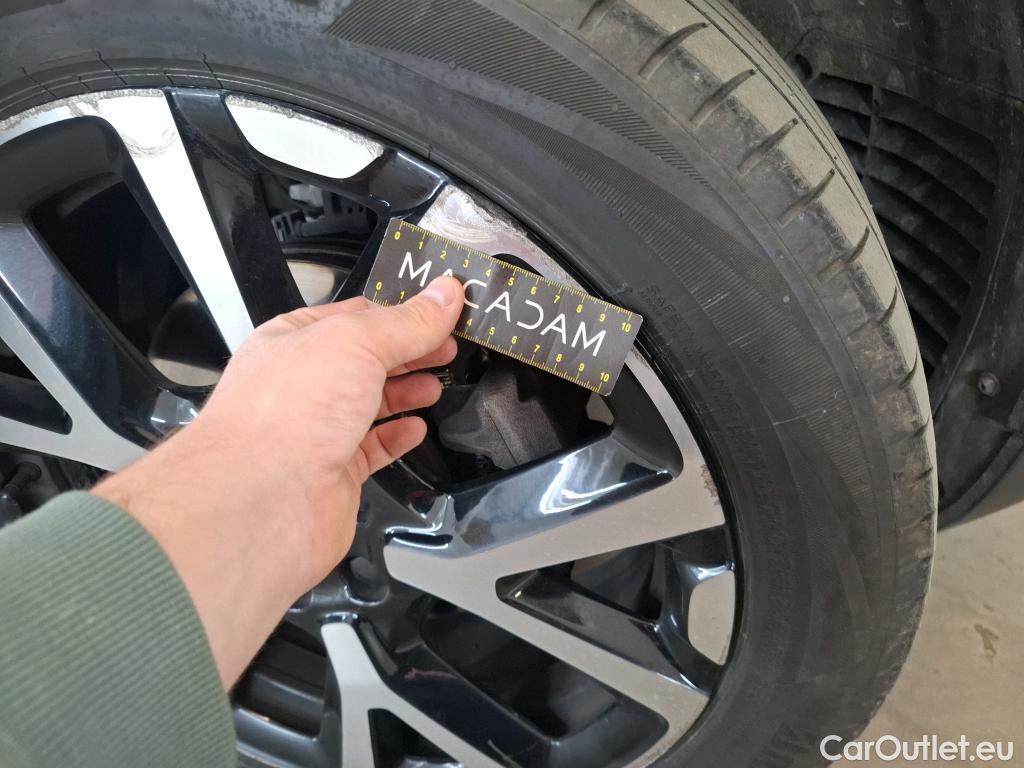  Citroen  C5 CITROEN  Aircross / 2018 / 5P / SUV PureTech 130 S&S EAT8 Shine Pack #30