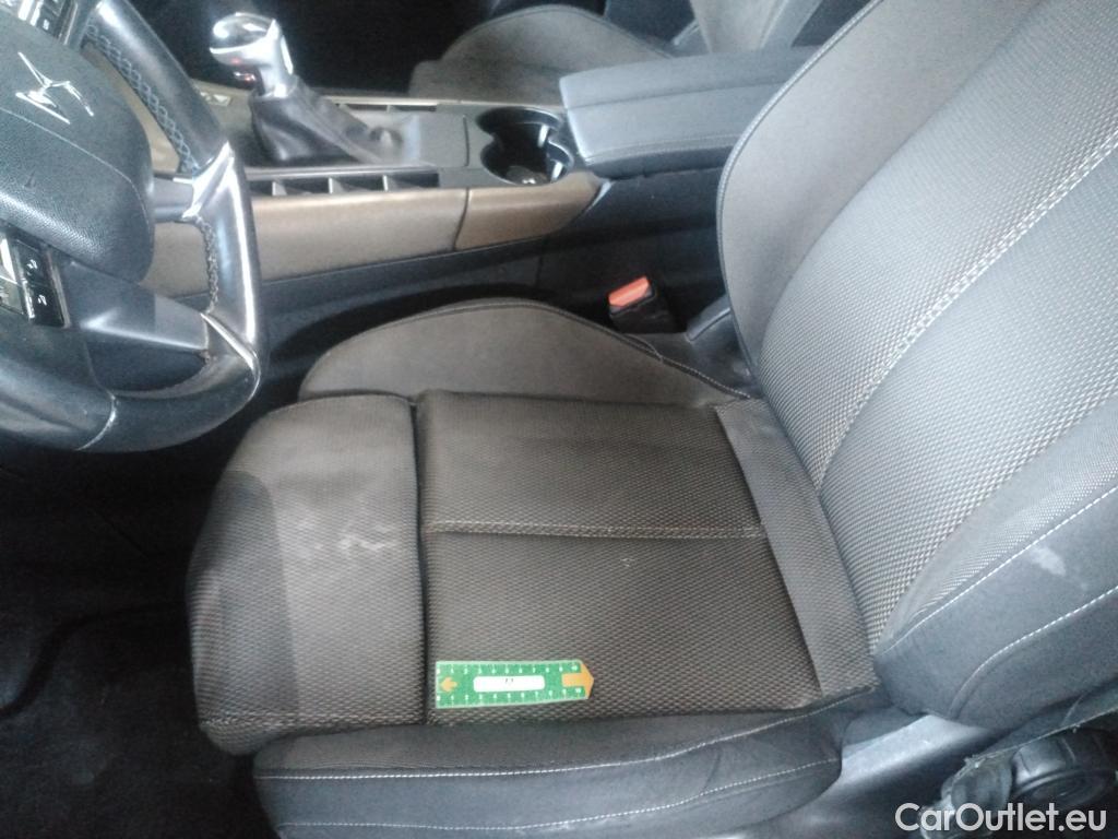  DS  DS7 DS DS 7 Crossback / 2017 / 5P / SUV BlueHDi 130 Manuel Business #67