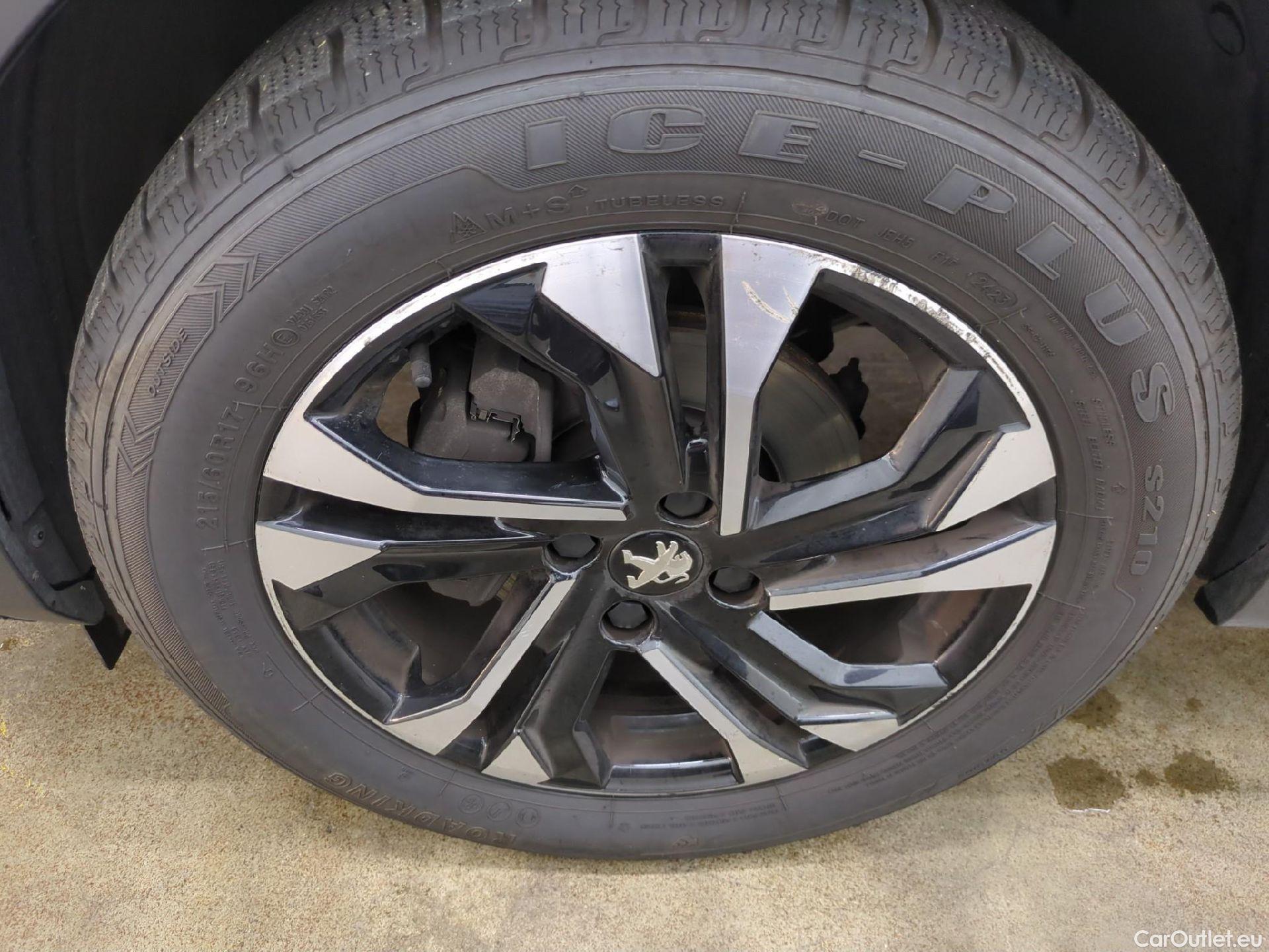  Peugeot  2008  Allure Business 1.5 HDi 110CV BVM6 E6d #18