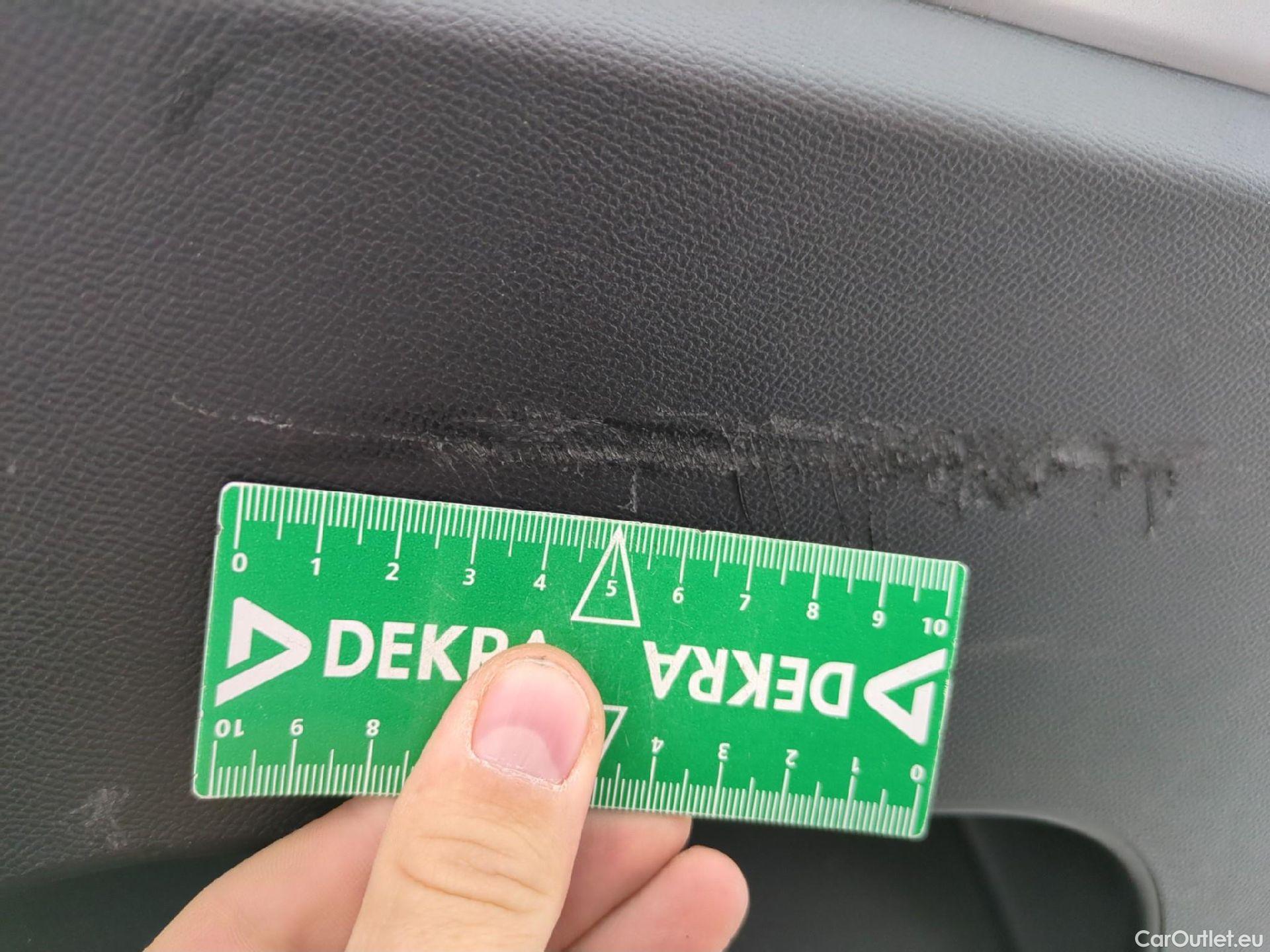  Peugeot  2008  Allure Business 1.5 HDi 110CV BVM6 E6d #8