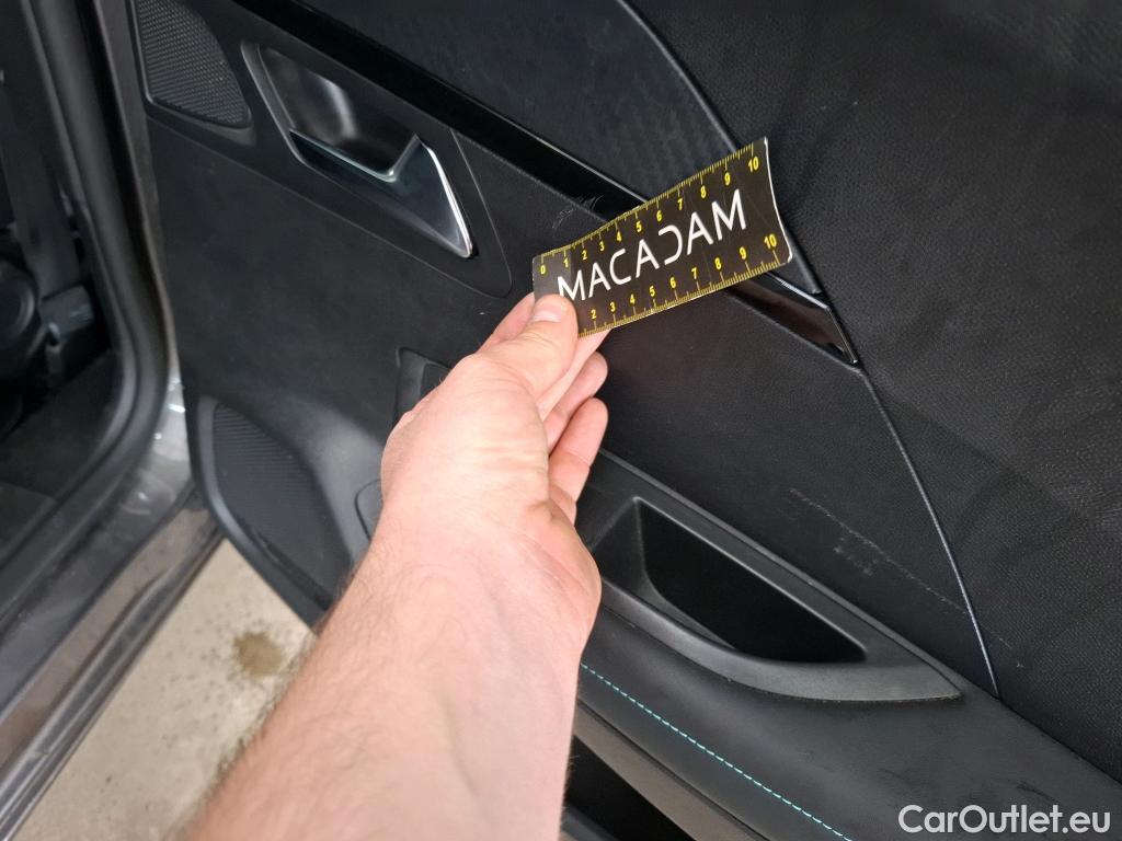  Peugeot  2008  Allure Business 1.5 HDi 130CV BVA8 E6d #13