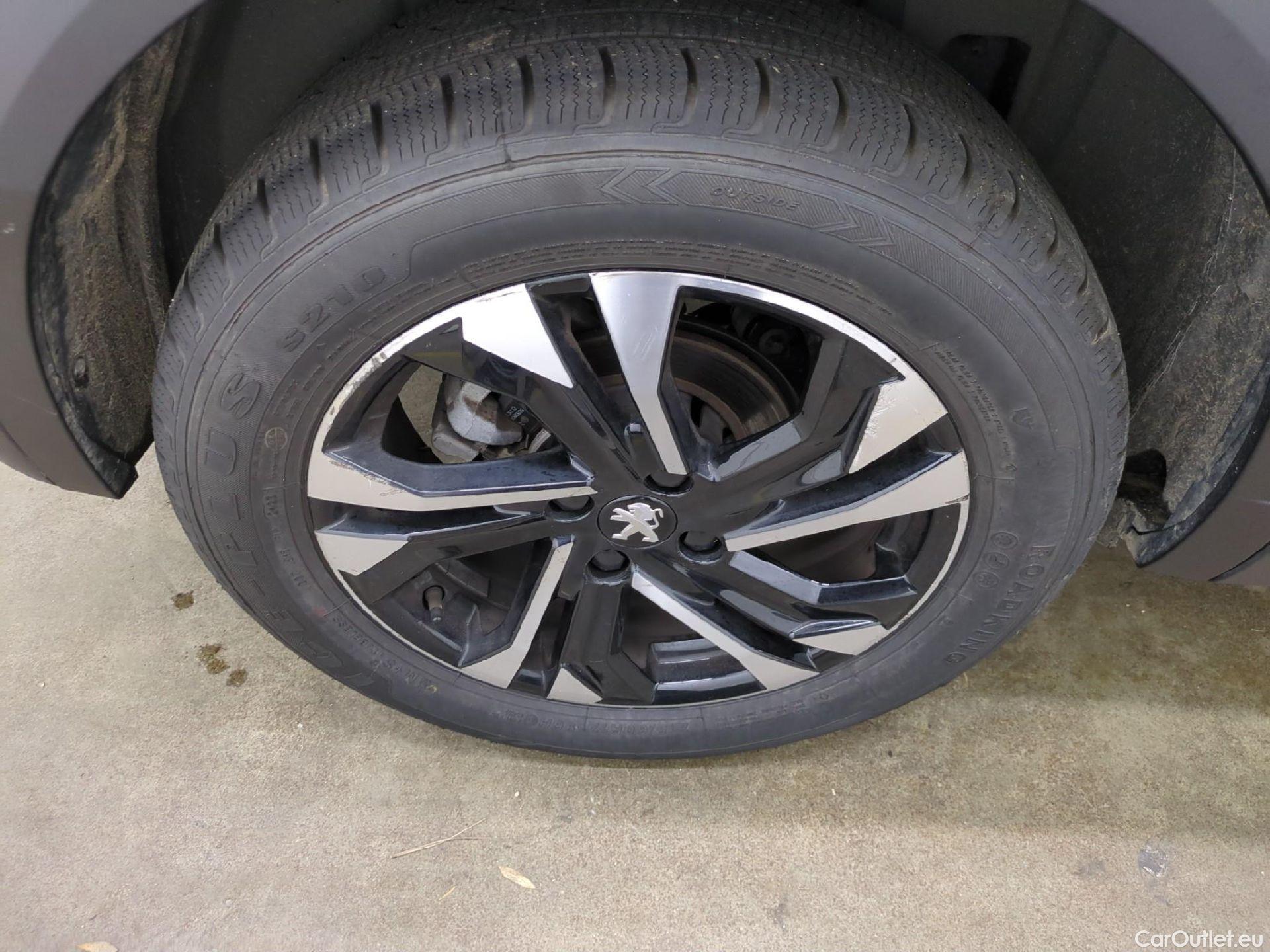  Peugeot  2008  Allure Business 1.5 HDi 110CV BVM6 E6d #26