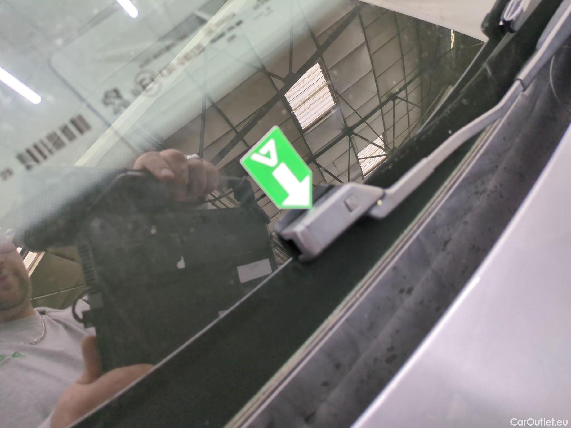  Peugeot  2008  Allure Business 1.5 HDi 110CV BVM6 E6d #4