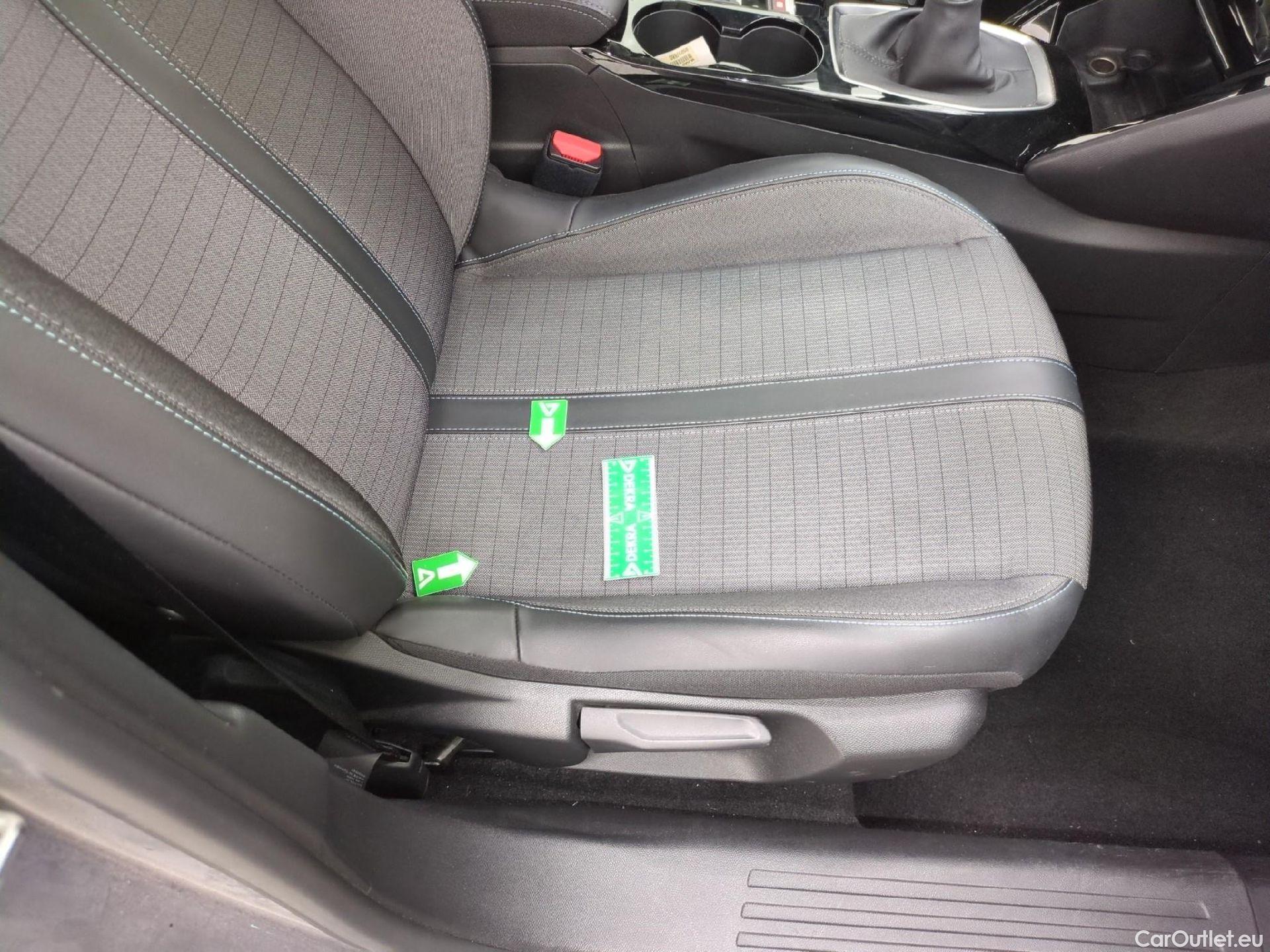  Peugeot  2008  Allure Business 1.5 HDi 110CV BVM6 E6d #10