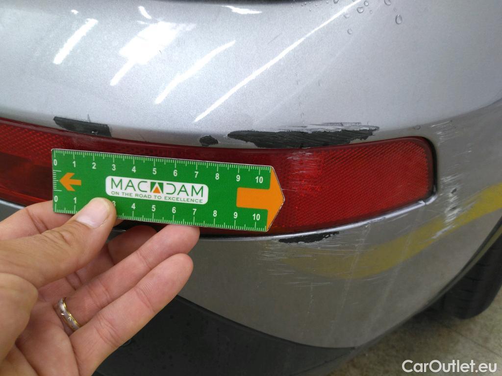  DS  DS7 DS DS 7 Crossback / 2017 / 5P / SUV BlueHDi 130 Manuel Business #60