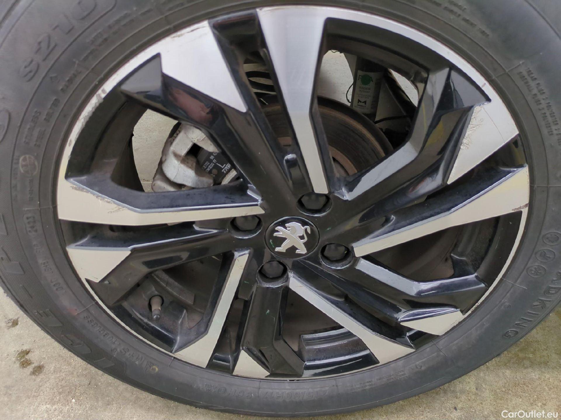  Peugeot  2008  Allure Business 1.5 HDi 110CV BVM6 E6d #30