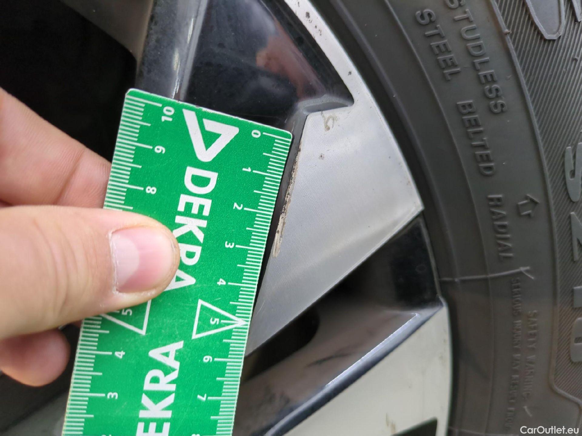  Peugeot  2008  Allure Business 1.5 HDi 110CV BVM6 E6d #20