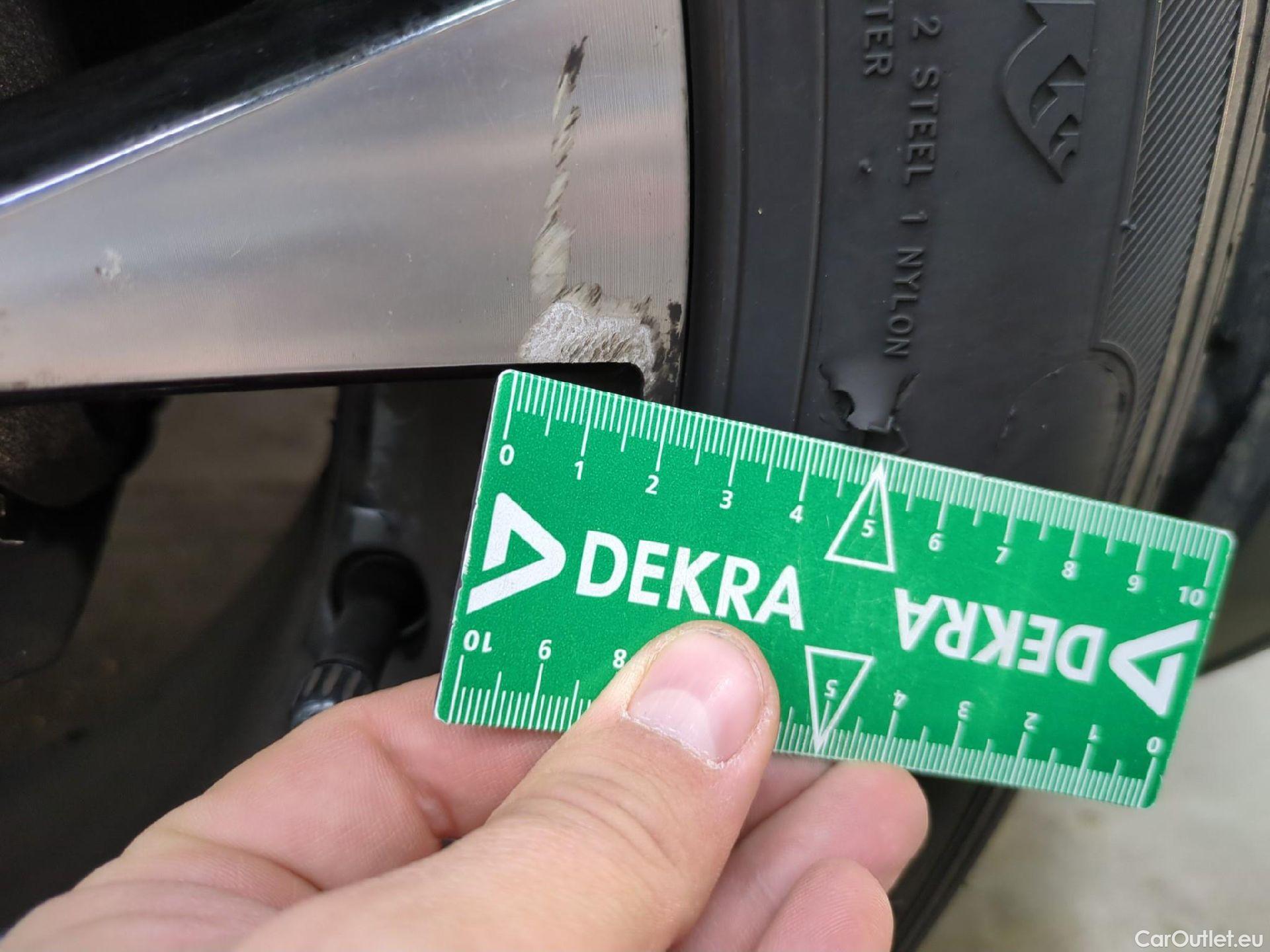  Peugeot  2008  Allure Business 1.5 HDi 110CV BVM6 E6d #13