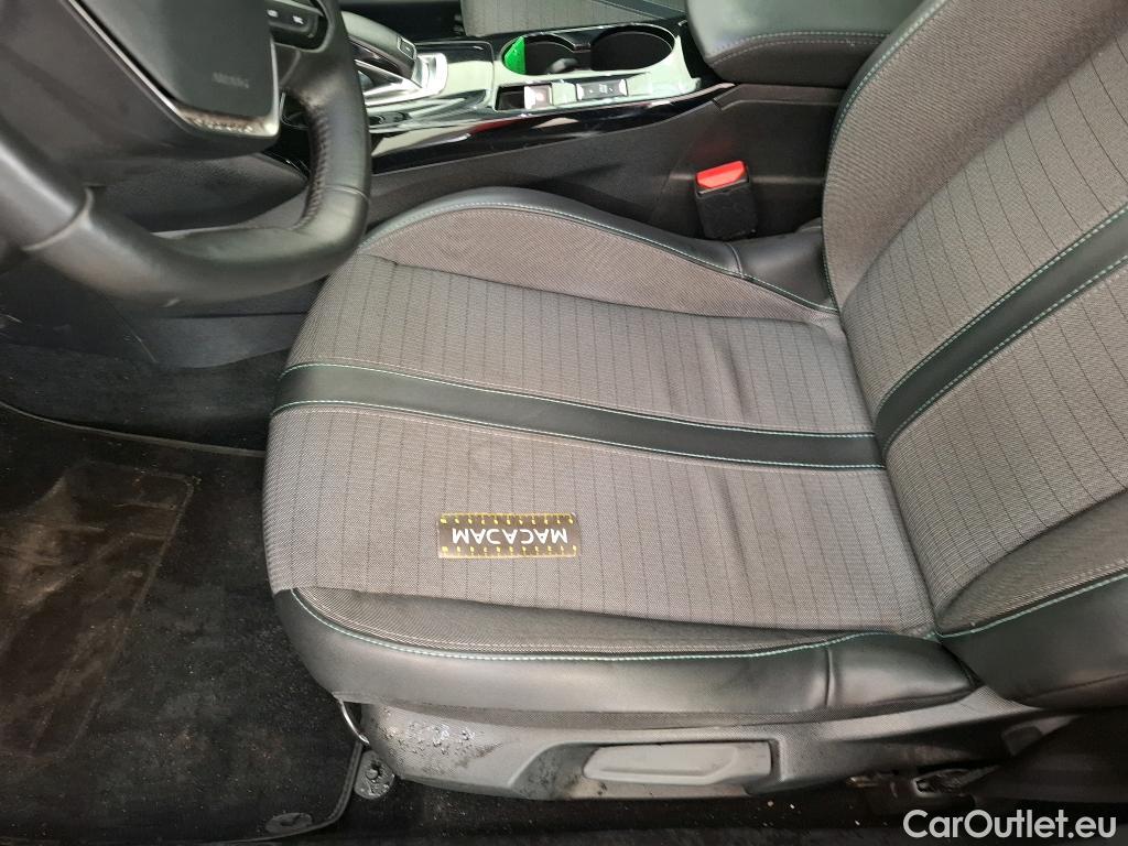  Peugeot  2008  Allure Business 1.5 HDi 130CV BVA8 E6d #20