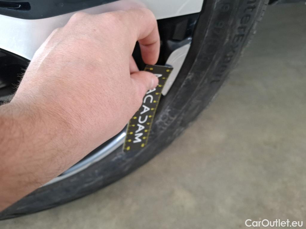  Citroen  C5 CITROEN  Aircross / 2018 / 5P / SUV PureTech 130 S&S EAT8 Shine Pack #18