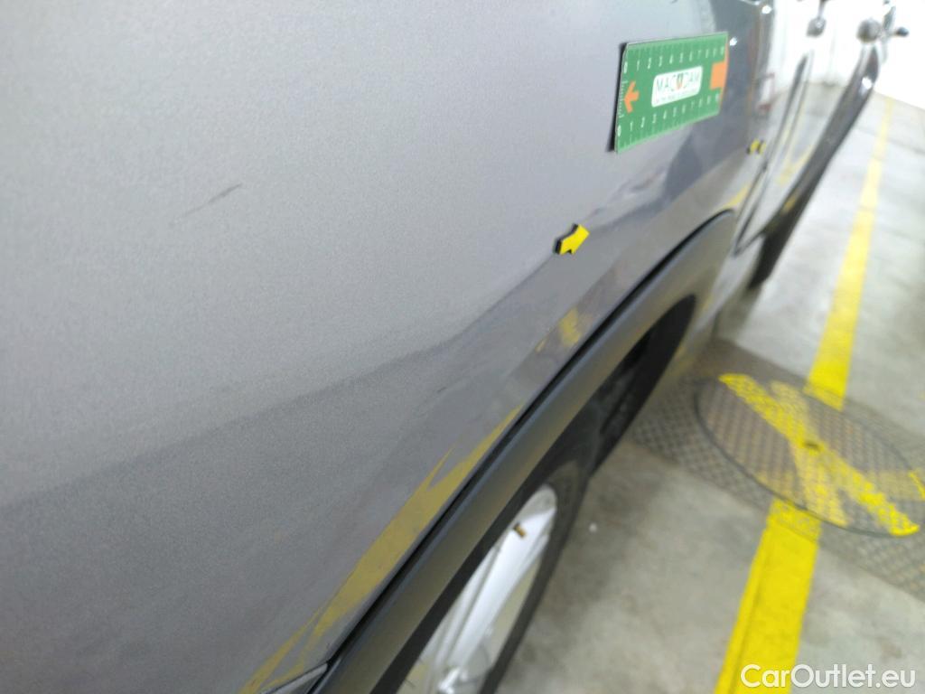  DS  DS7 DS DS 7 Crossback / 2017 / 5P / SUV BlueHDi 130 Manuel Business #8