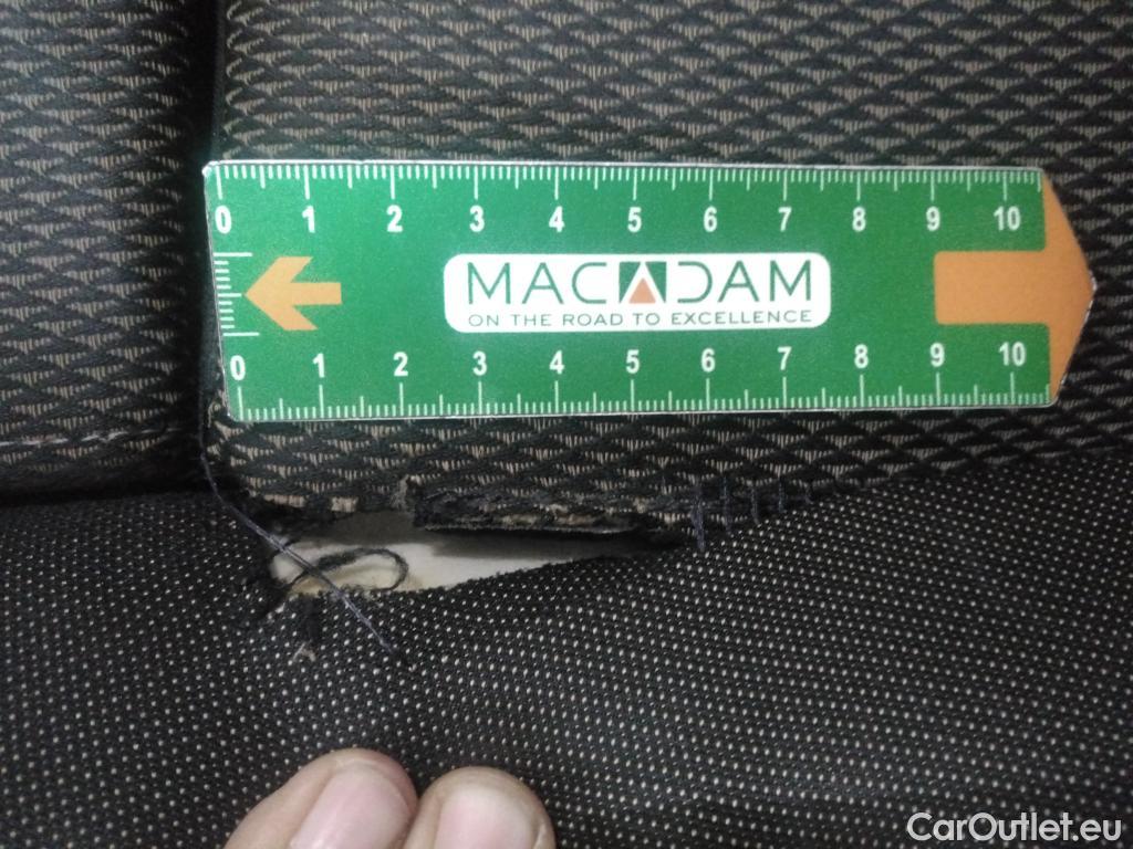  DS  DS7 DS DS 7 Crossback / 2017 / 5P / SUV BlueHDi 130 Manuel Business #66