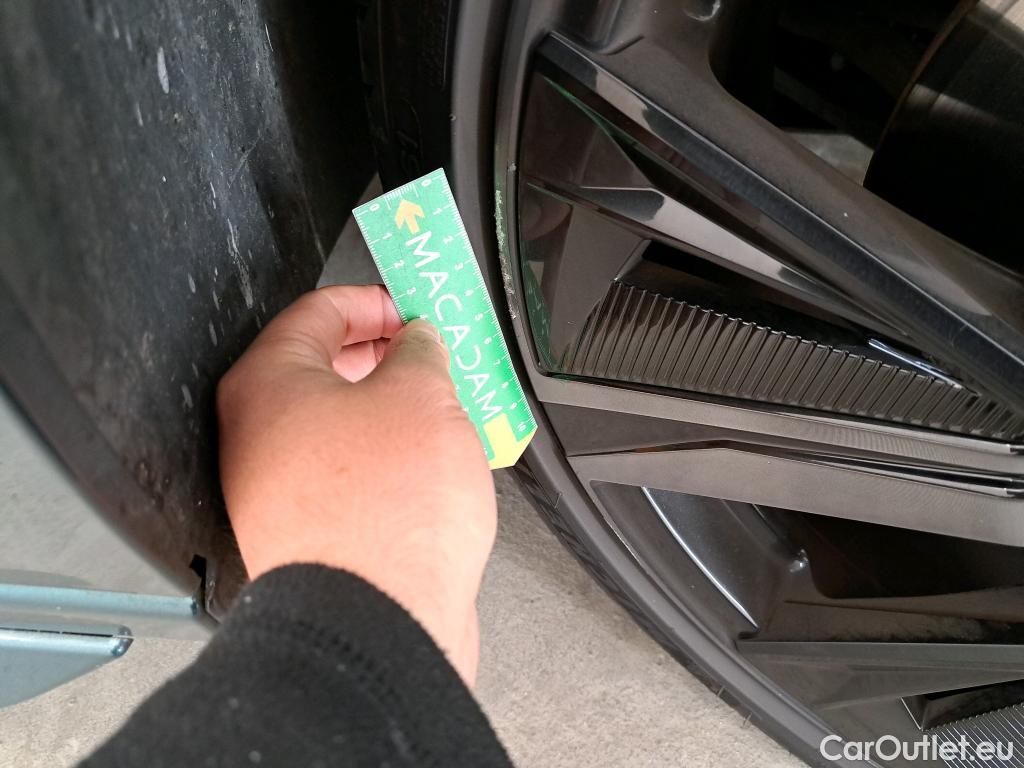  Peugeot  308 PEUGEOT  SW / 2021 / 5P / Break PureTech 130 S&S EAT 8 GT PACK #4