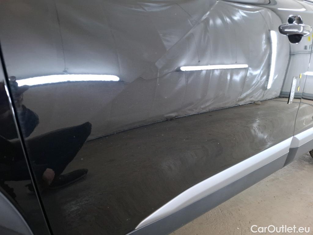  Peugeot  2008  Allure 1.5 HDi 130CV BVA8 E6d #3