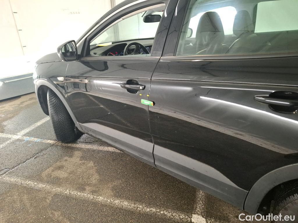  Opel   Grandland X Grandland X Elegance Business 1.5 130CV BVA8 E6d #14