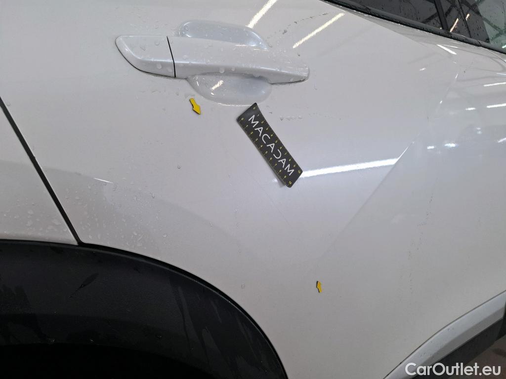  Peugeot  2008 PEUGEOT  / 2019 / 5P / Crossover 1.5 BLUEHDI 130 S&S EAT8 GT Line #1