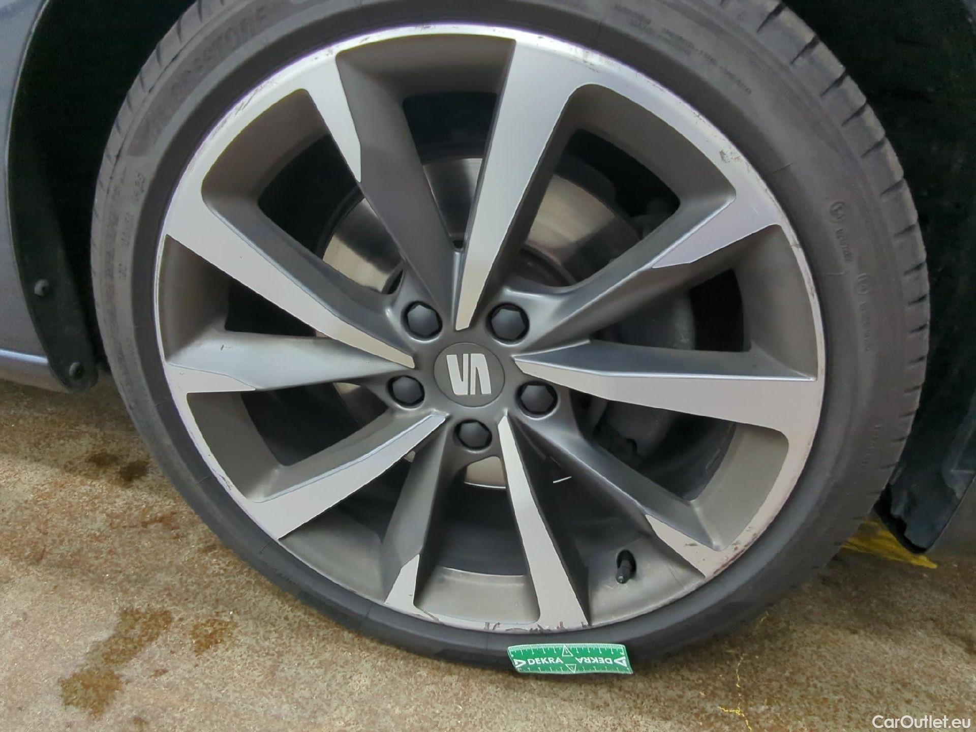  Seat  Leon  Sportstourer FR 2.0 TDI 150CV BVA7 E6d #2