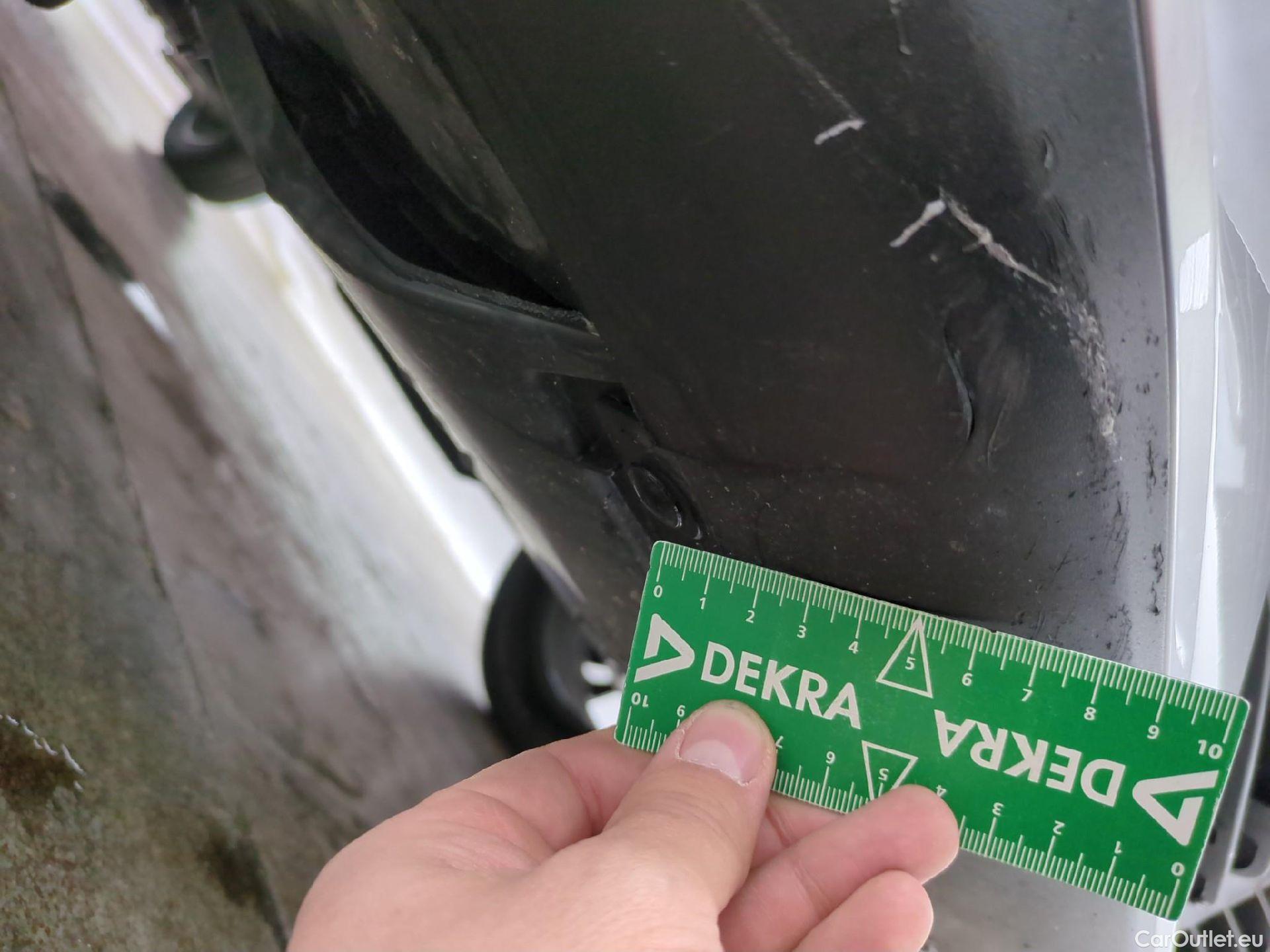  Peugeot  2008  Allure Business 1.5 HDi 110CV BVM6 E6d #34