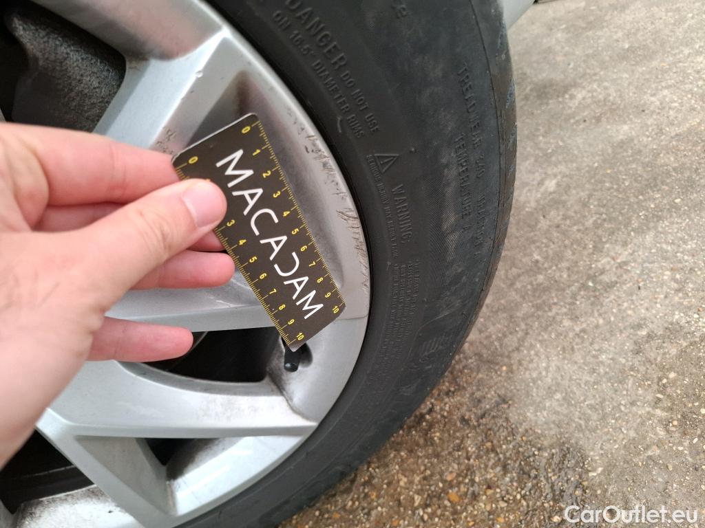  Seat  Leon SEAT  Sportstourer / 2020 / 5P / Break 2.0 TDI 150 DSG S&S Style Business #7