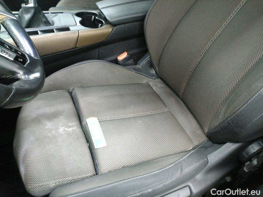  DS  DS7 DS DS 7 Crossback / 2017 / 5P / SUV BlueHDi 130 Manuel Business #80