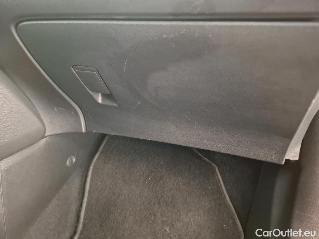  Peugeot  2008  Active Business 1.2 PureTech 130CV BVA8 E6d #3