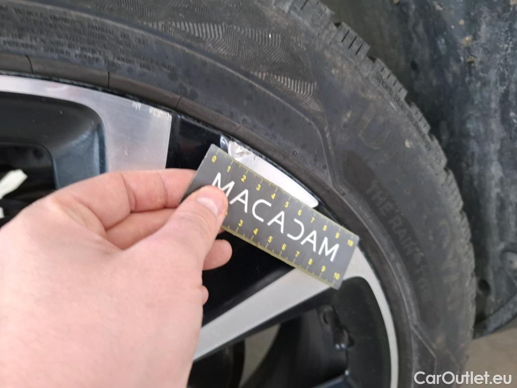  Citroen  C5 CITROEN  Aircross / 2018 / 5P / SUV PureTech 130 S&S EAT8 Shine Pack #19