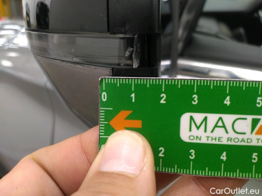  DS  DS7 DS DS 7 Crossback / 2017 / 5P / SUV BlueHDi 130 Manuel Business #65