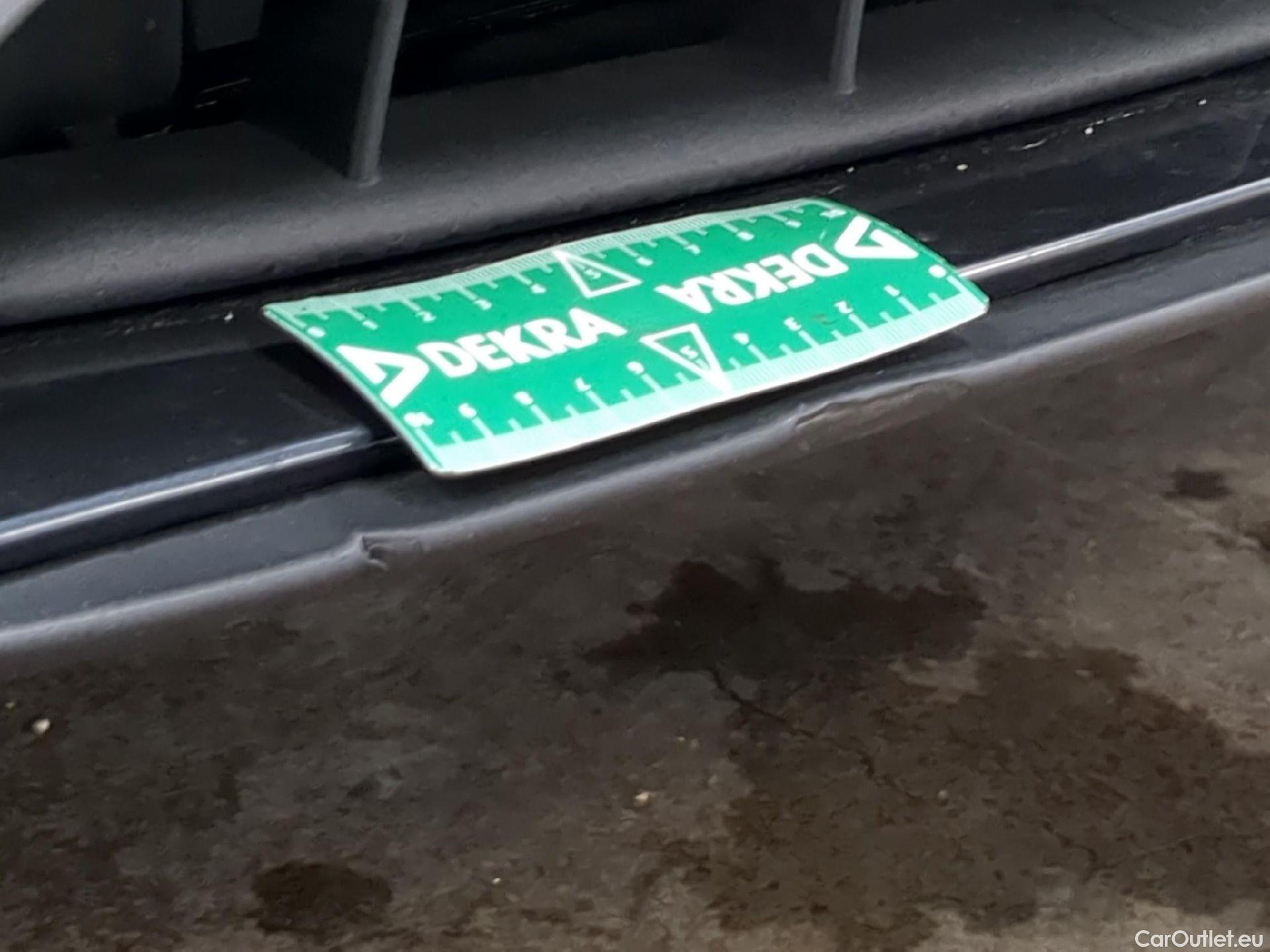  Seat  Leon  Sportstourer FR 2.0 TDI 150CV BVA7 E6d #13