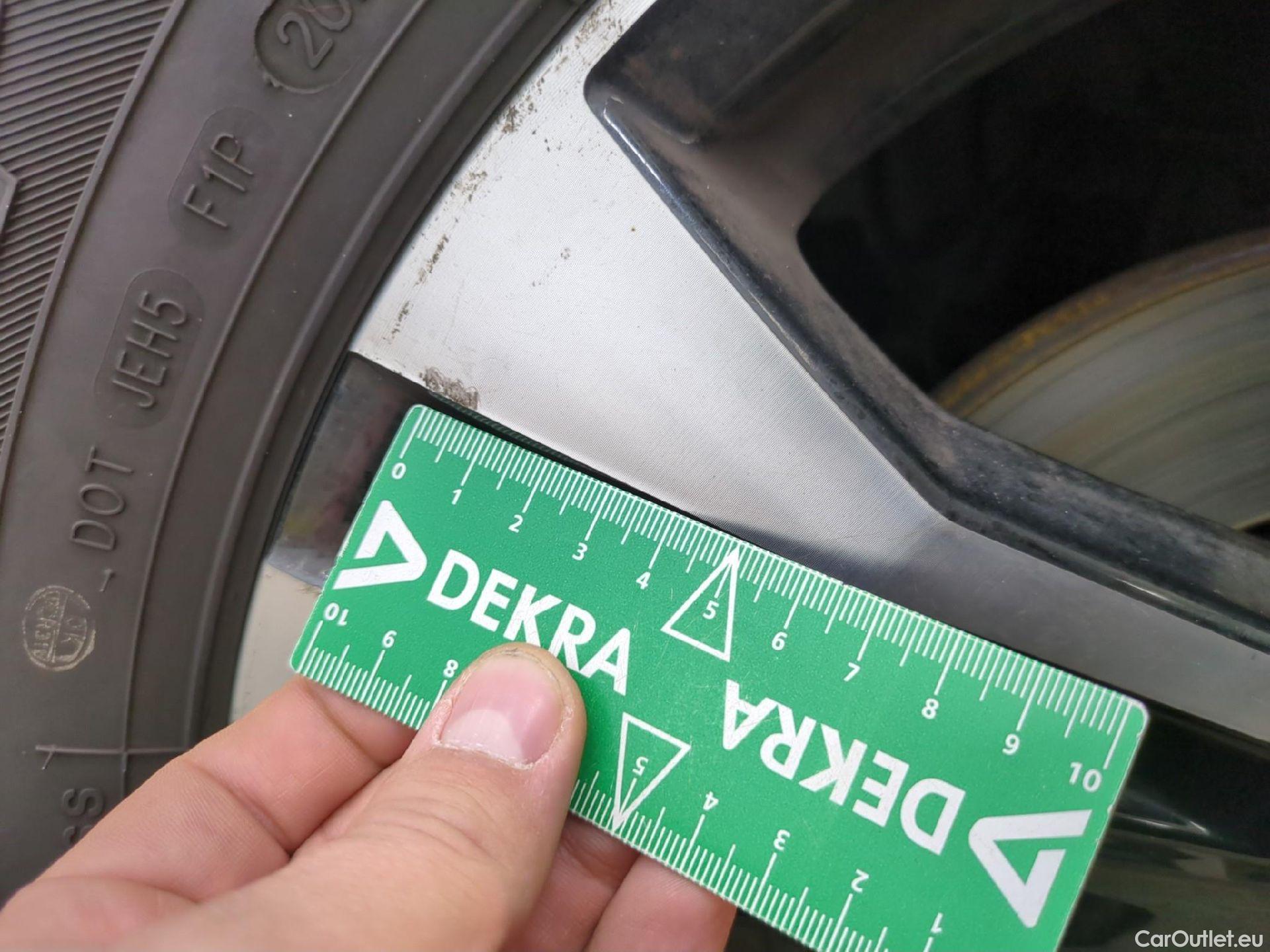  Peugeot  2008  Allure Business 1.5 HDi 110CV BVM6 E6d #14