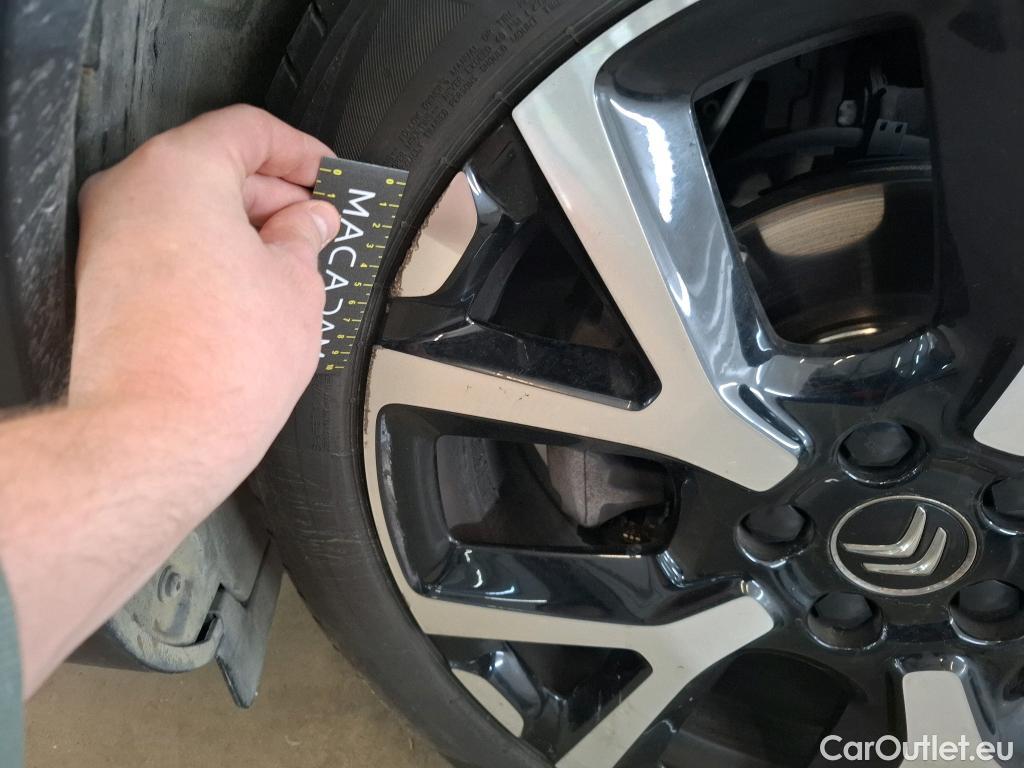  Citroen  C5 CITROEN  Aircross / 2018 / 5P / SUV PureTech 130 S&S EAT8 Shine Pack #9