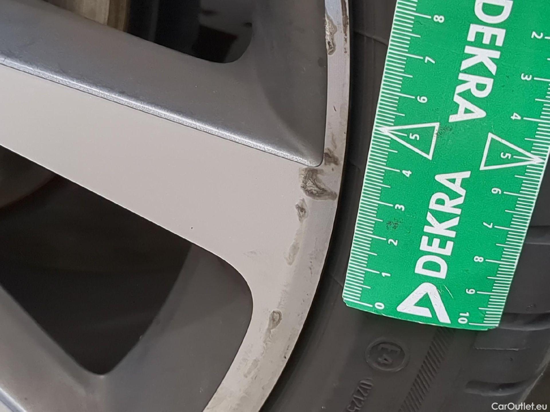  Seat  Leon  Sportstourer FR 2.0 TDI 150CV BVA7 E6d #6