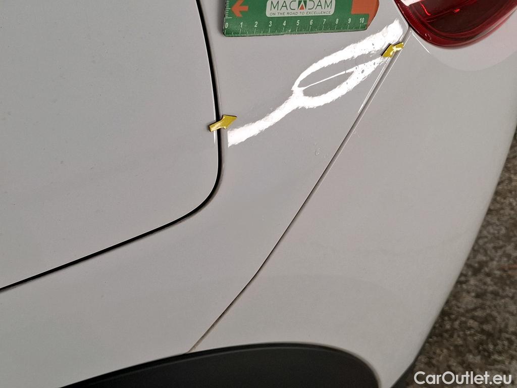  Citroen  C5  Aircross Shine Hybrid 1.6 225CV BVA8 E6d #2