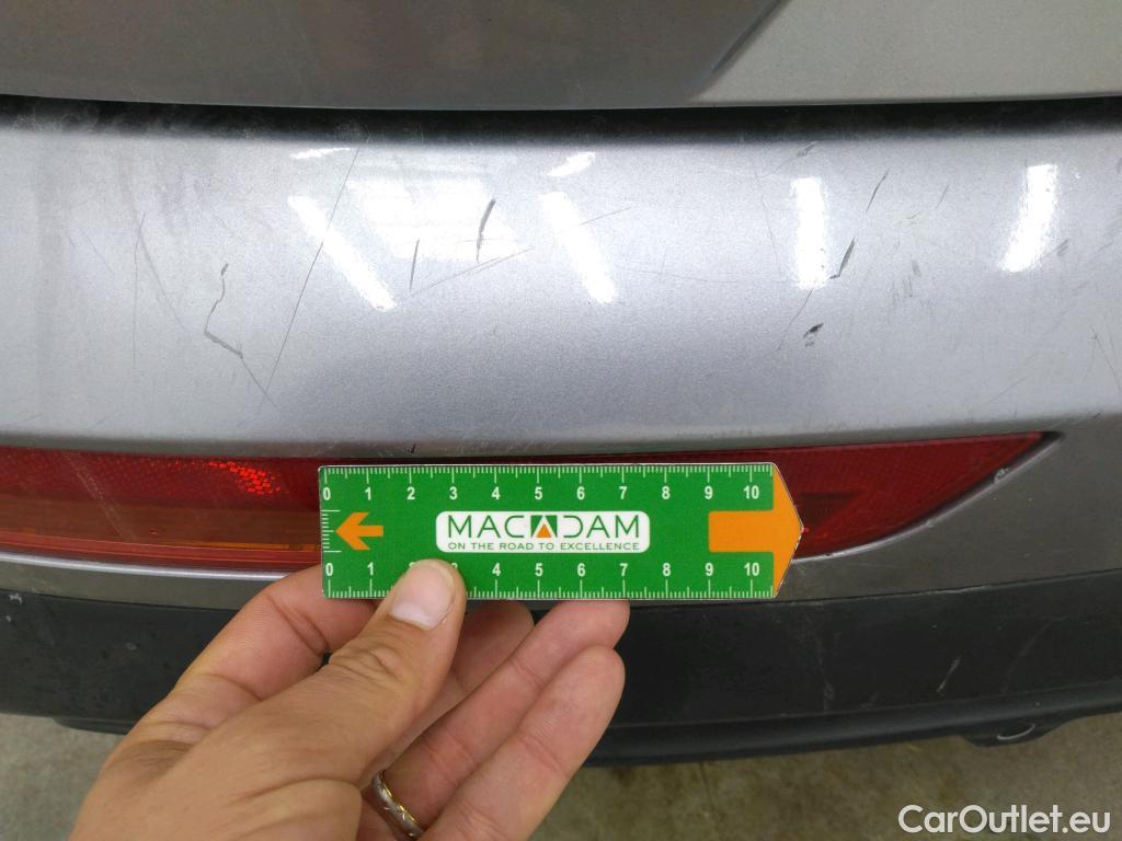  DS  DS7 DS DS 7 Crossback / 2017 / 5P / SUV BlueHDi 130 Manuel Business #56