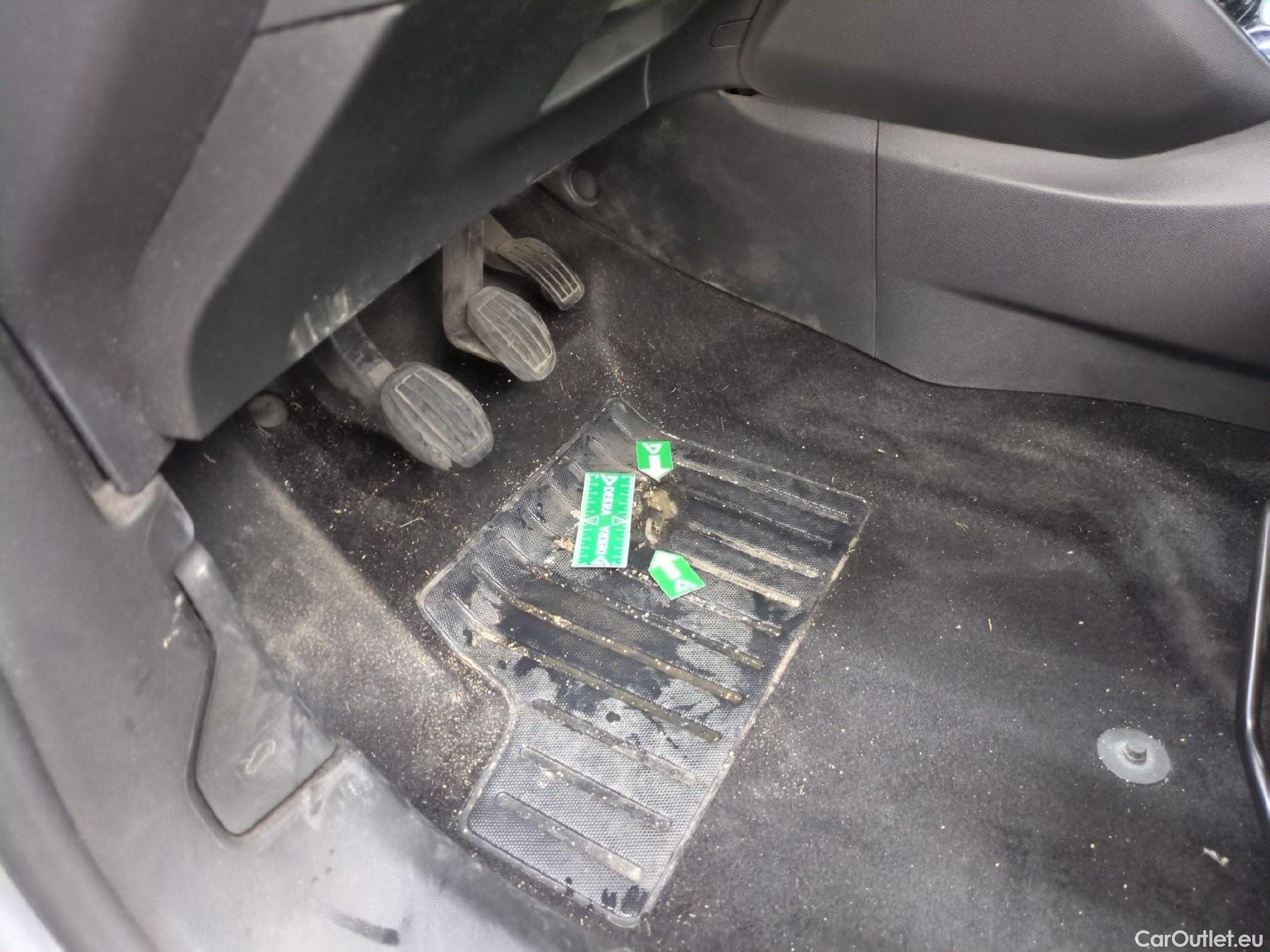  Peugeot  2008  Allure Business 1.5 HDi 110CV BVM6 E6d #6