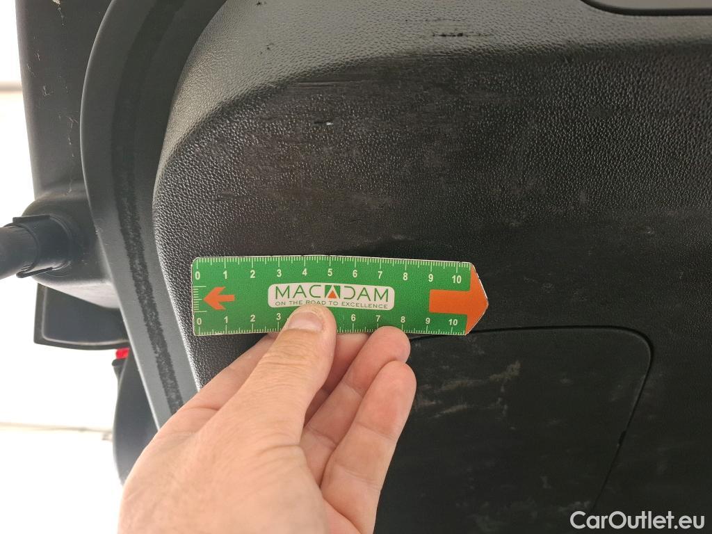  Opel   Grandland X Grandland X Elegance Business 1.5 130CV BVA8 E6d #22