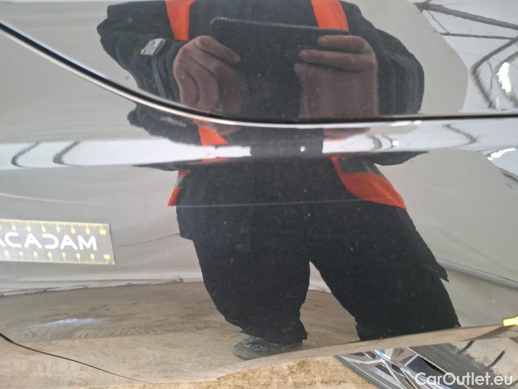  Bmw  Serie 1 BMW Série 1 / 2019 / 5P / Berline 1.5 116I Business Design #41