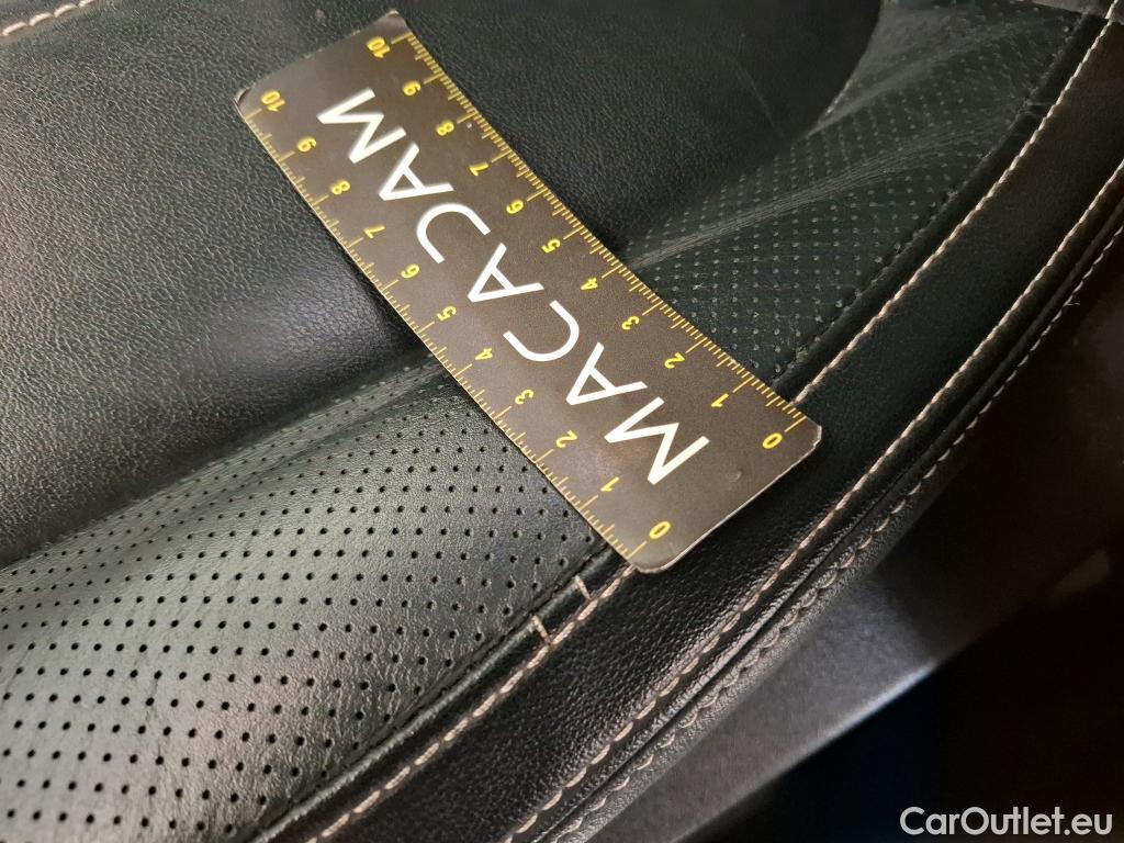  Ford  Kuga FORD  / 2019 / 5P / SUV 2.5 190 hybrid Flexifuel Pshift Vignale #9