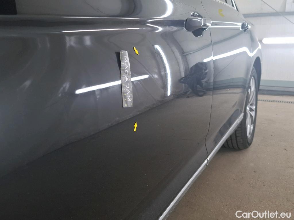  Volkswagen  Passat VOLKSWAGEN  / 2019 / 4P / Berline 1.4 TSI DSG HYBRIDE RECHARGEABLE GTE #3