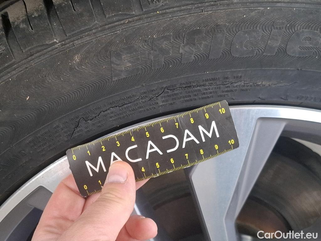  Volkswagen  Passat VOLKSWAGEN  / 2019 / 4P / Berline 1.4 TSI DSG HYBRIDE RECHARGEABLE GTE #7