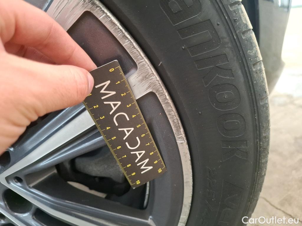  Bmw  Serie 1 BMW Série 1 / 2019 / 5P / Berline 1.5 116I Business Design #12