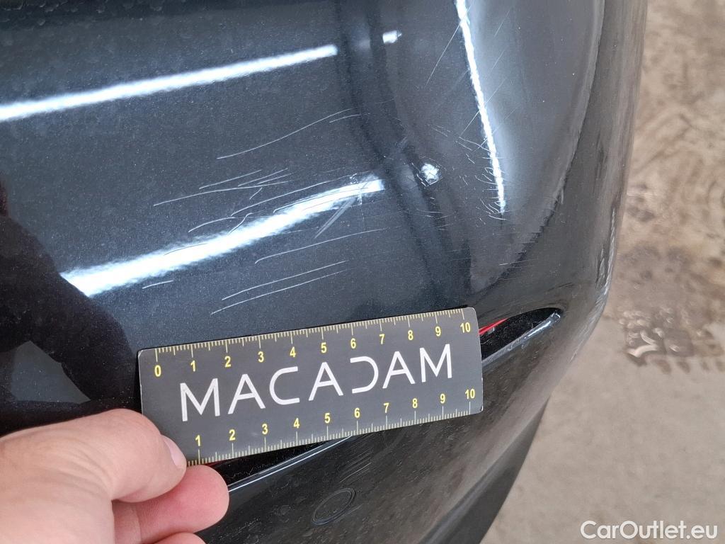  Bmw  Serie 1 BMW Série 1 / 2019 / 5P / Berline 1.5 116I Business Design #24