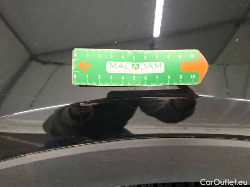  Opel   Grandland X Grandland X Elegance Business 1.5 130CV BVA8 E6d #49