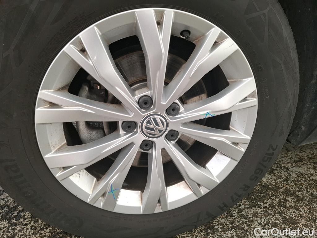  Volkswagen  Tiguan VOLKSWAGEN  5p SUV 2.0 TDI 150 DSG7 Confortline Business #28